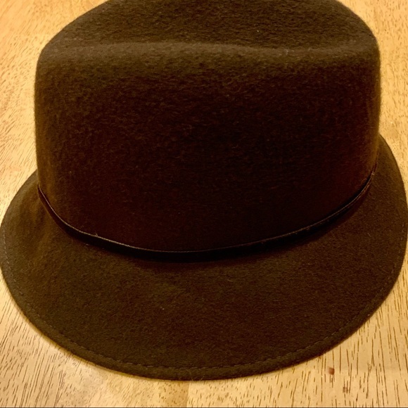 Beautiful Dark Brown 100% Wool Cloche Hat‎ - Picture 6 of 9